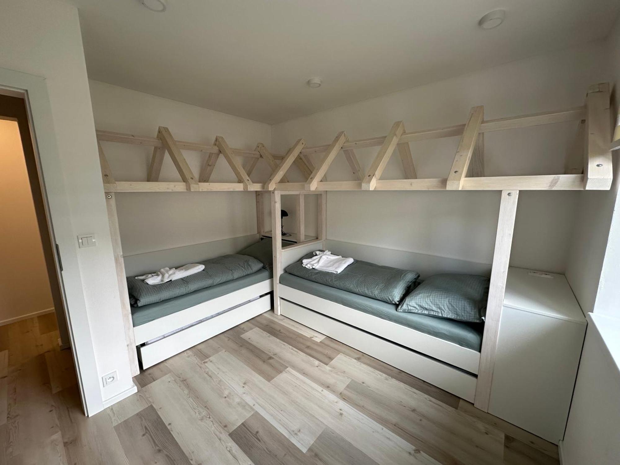 Apartman Oriens Pec Pod Snezkou Exterior photo